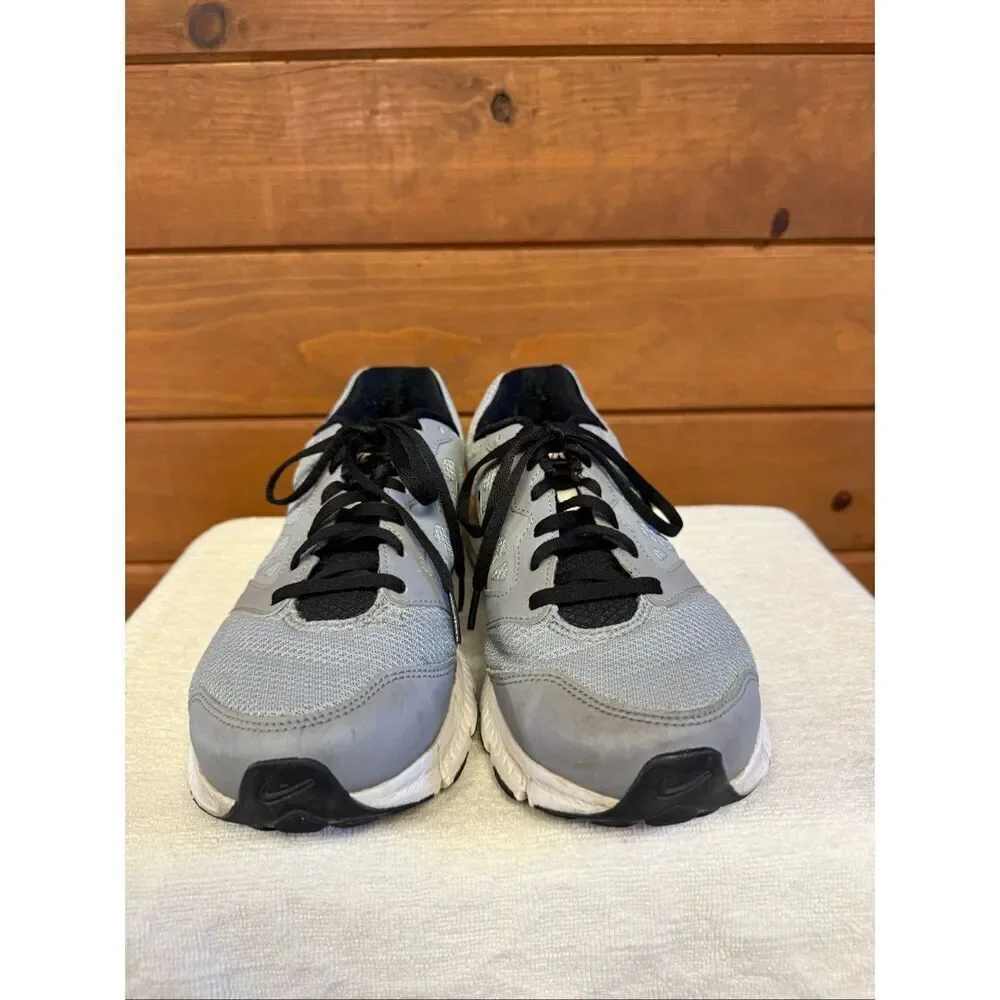 Nike Downshifter 6 men's running shoe in grey/black Sz 10 684652-026